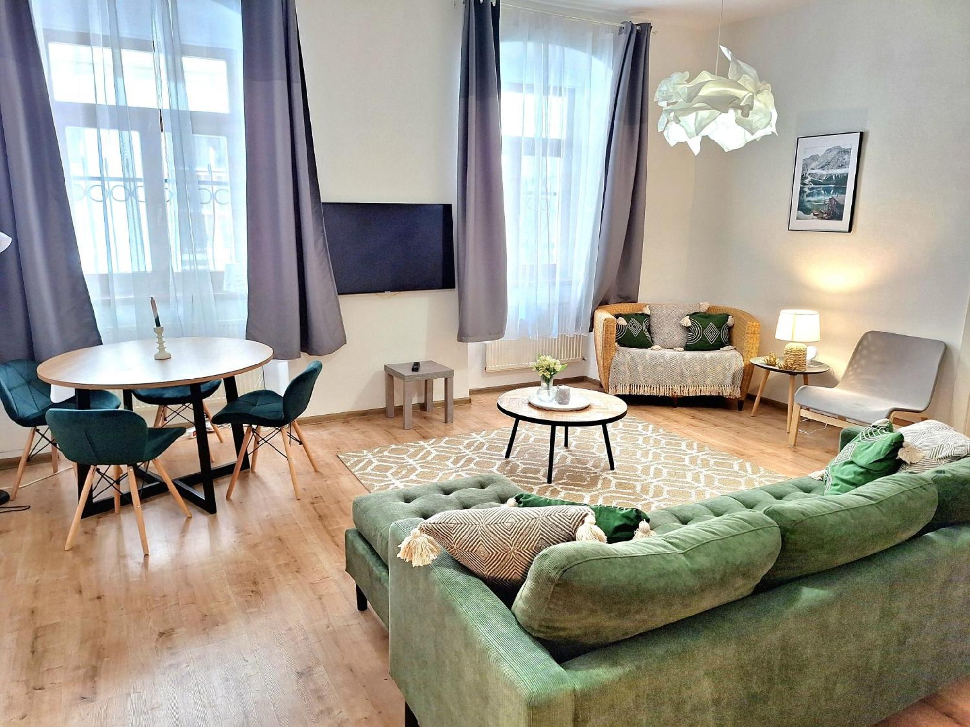 Apartment Emma - Old Town Bratislava Exterior photo